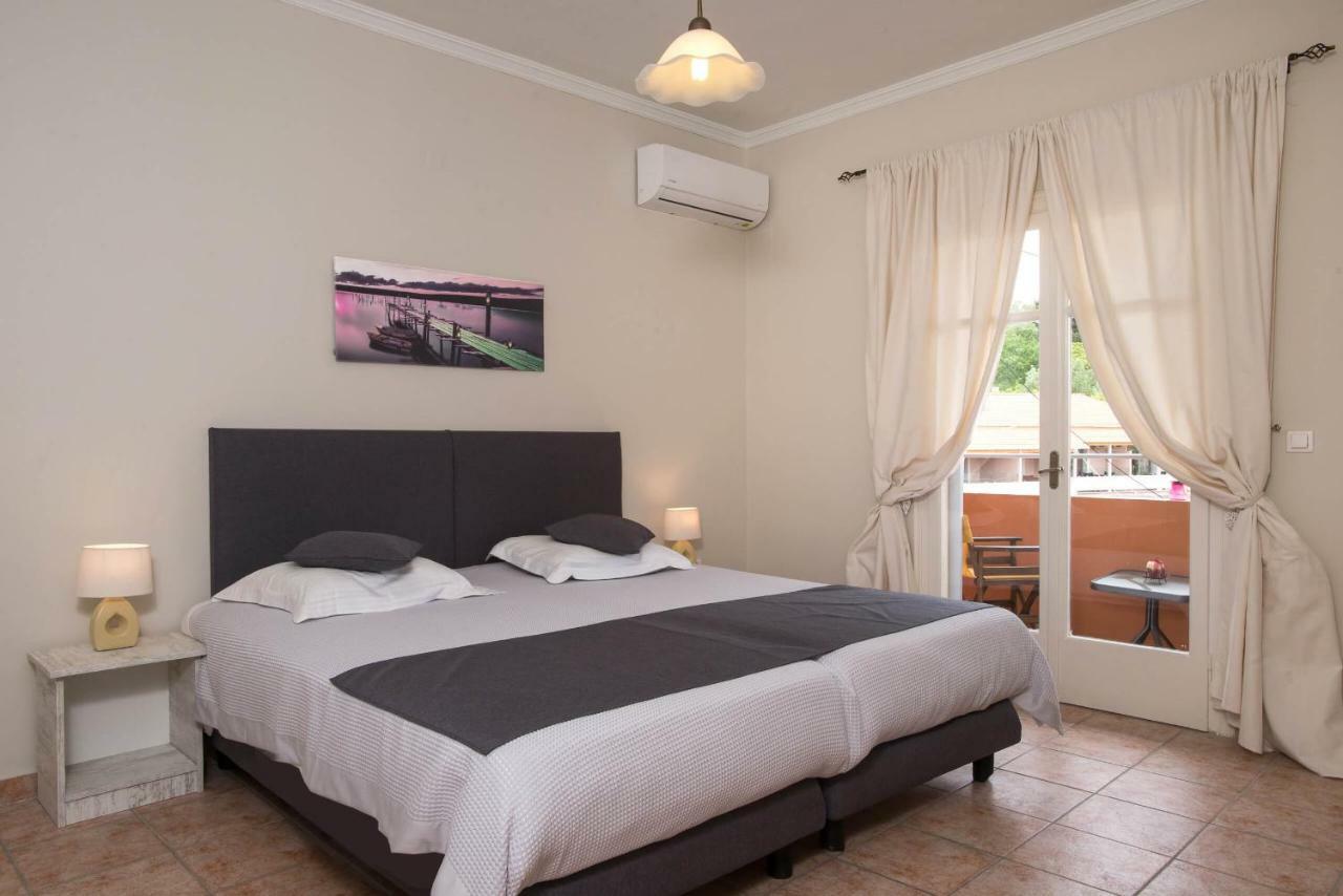 Georgia'S Apartments, Ipsos - Complex S Ngoại thất bức ảnh